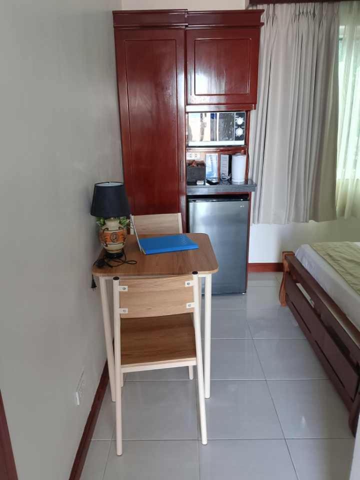 Ocean Breeze Resort Toledo Luaran gambar